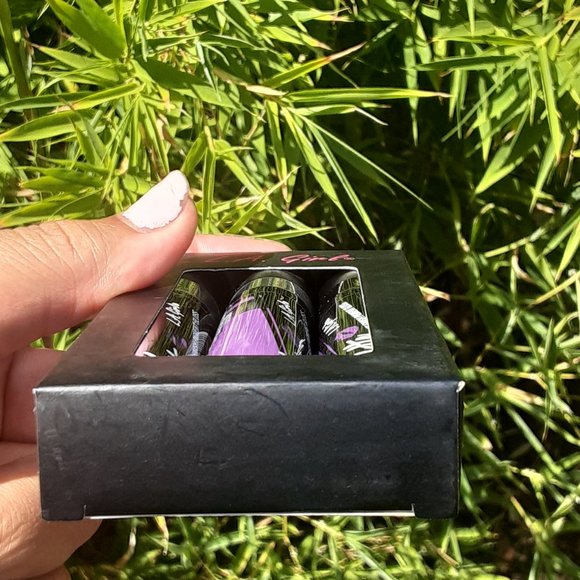 LA GIRL MATTE FLAT FINISH PIGMENT GLOSS (PACK 3) - Picture 5 of 5